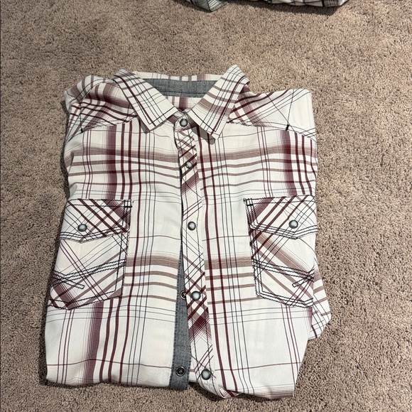 BKE size XL athletic fit long sleeve shirt. Snap buttons like new! - Picture 5 of 5